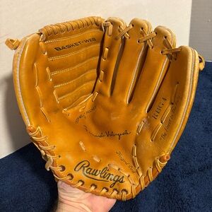 Rawlings RBG4 13” Baseball Softball Size Glove Right Hand Throw RHT - Broke In